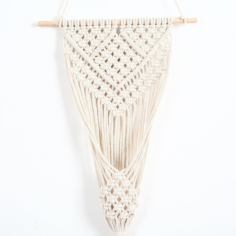 BloomNet: Natural Woven Display for Flowers & Home