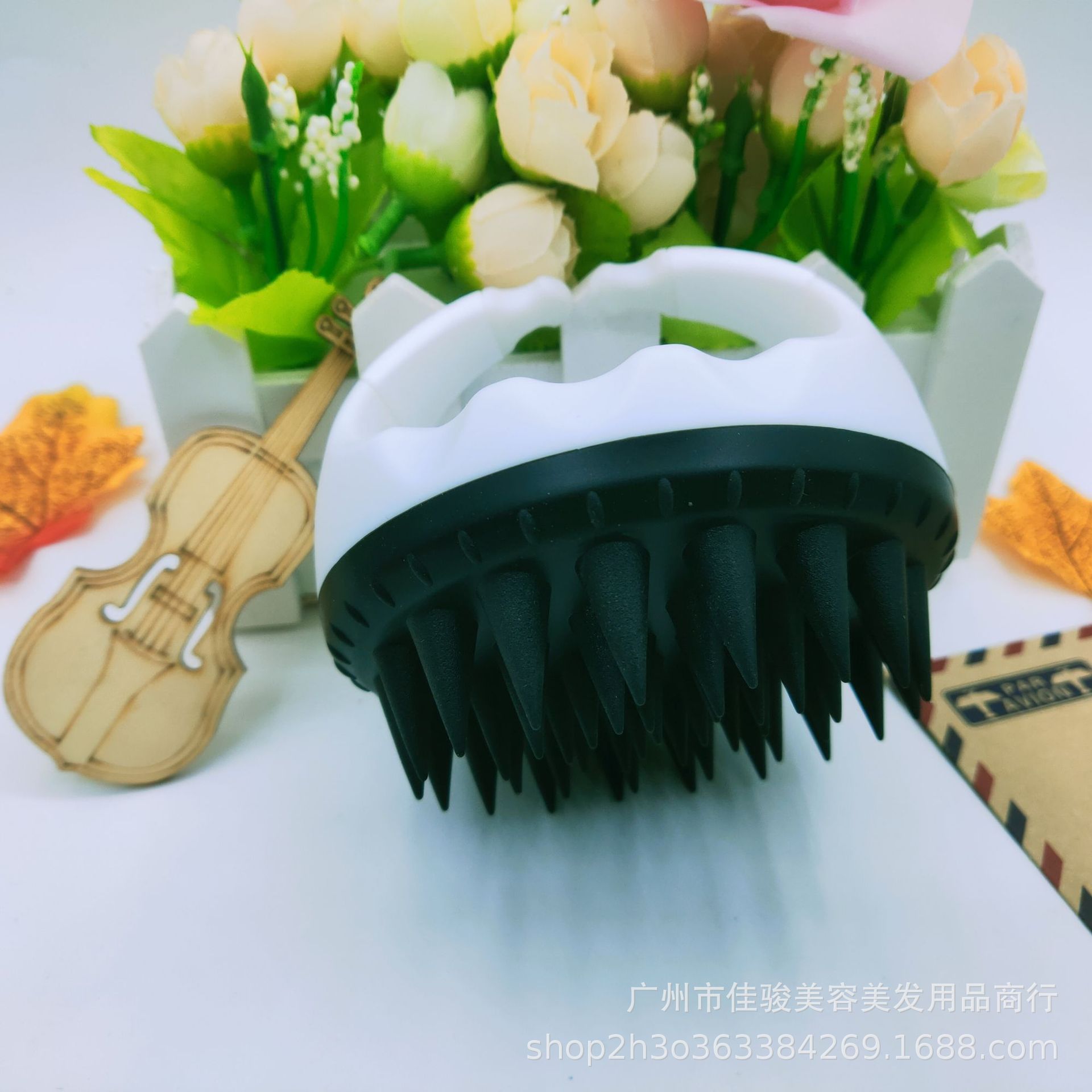 Silicone Scalp Massage Shampoo Brush