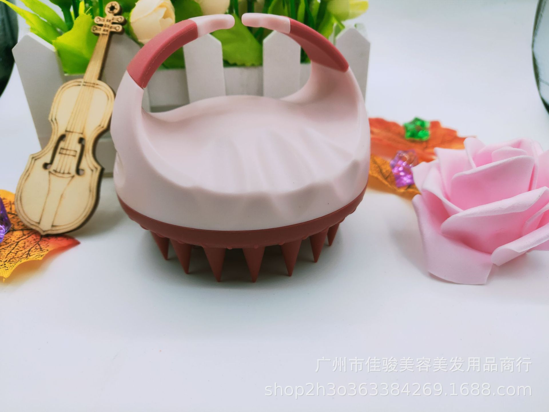 Silicone Scalp Massage Shampoo Brush